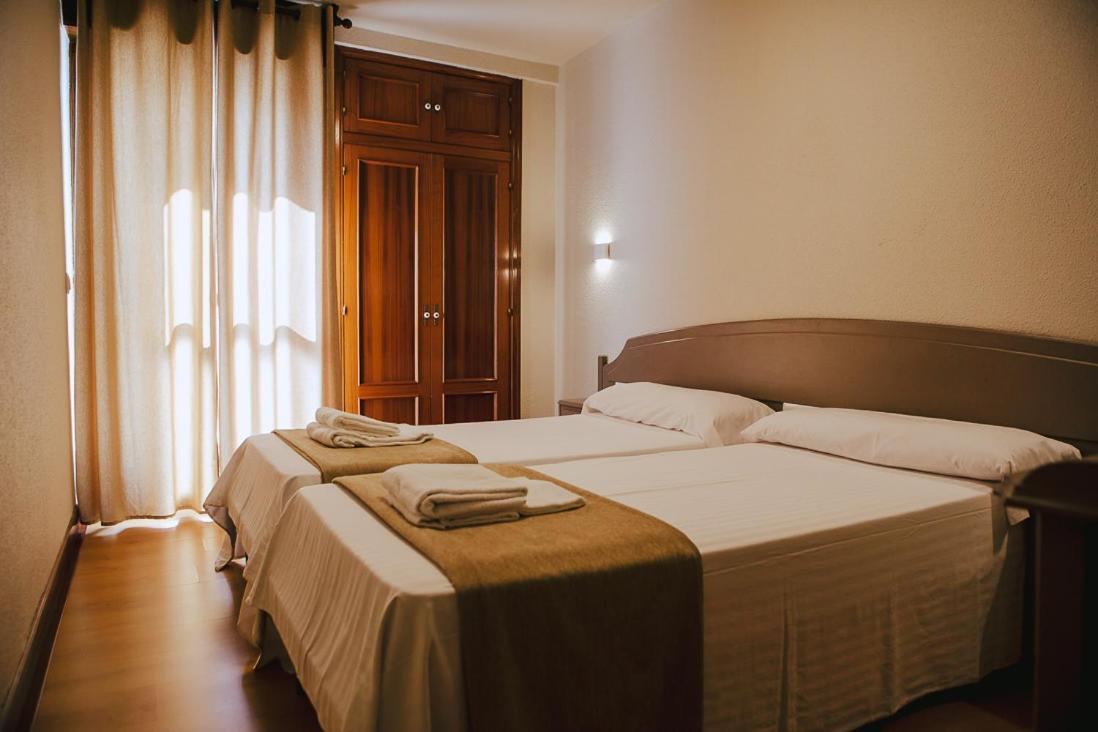Hotel Ducay Olite Habitación foto